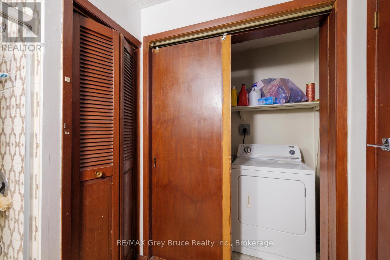 601 Berford Street, South Bruce Peninsula, Ontario  N0H 2T0 - Photo 25 - X12993624