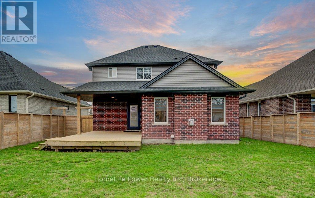 4 Livingston Drive, Tillsonburg, Ontario  N4G 0J3 - Photo 46 - X12993652