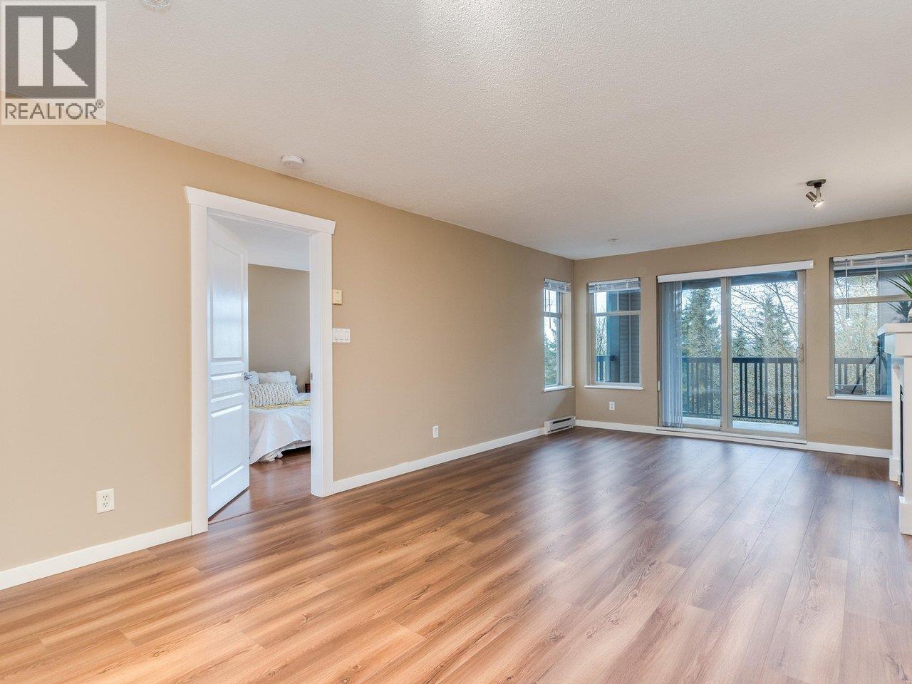 304 2988 Silver Springs Boulevard, Coquitlam, British Columbia V3E 3R6 - Photo 10 - R3110898