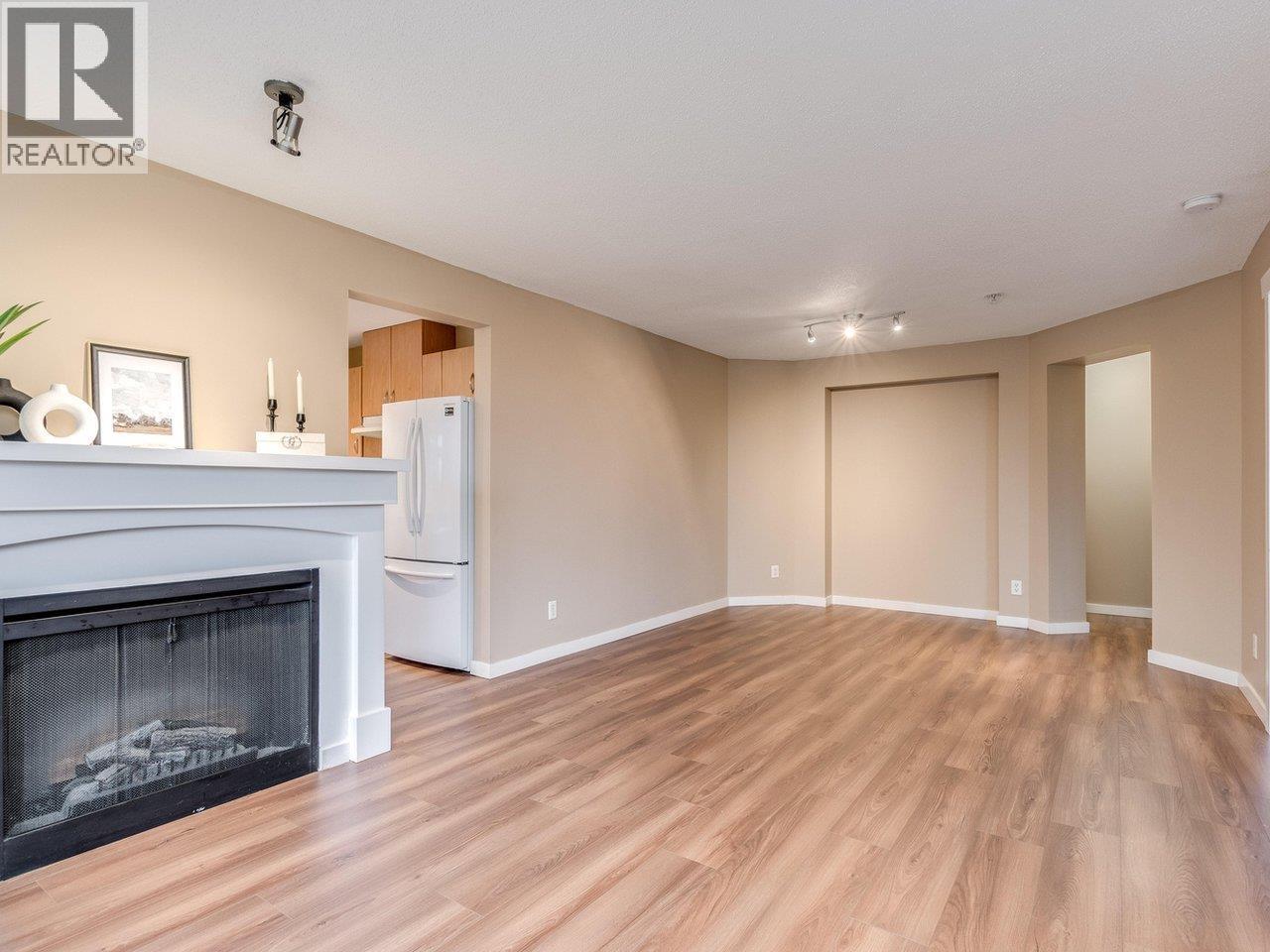 304 2988 Silver Springs Boulevard, Coquitlam, British Columbia V3E 3R6 - Photo 11 - R3110898