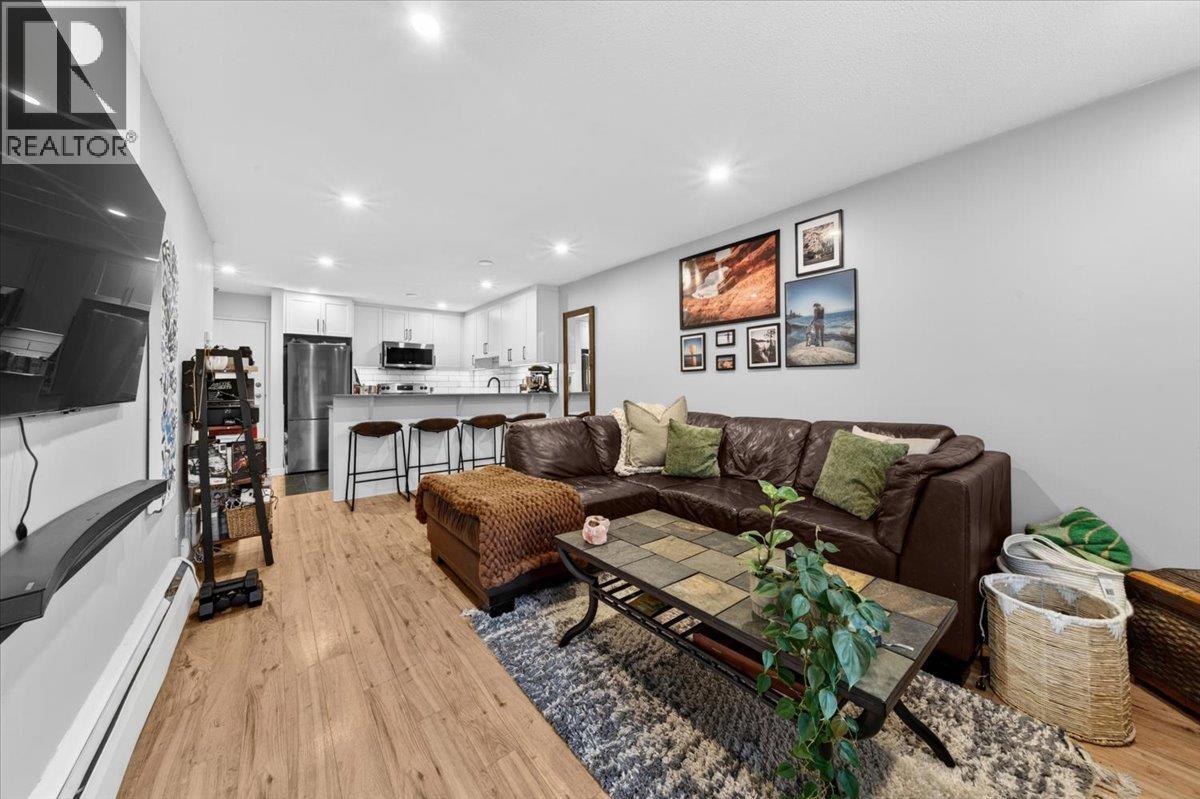 101 1122 King Albert Avenue, Coquitlam, British Columbia V3J 1X7 - Photo 6 - R3110910