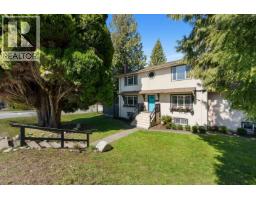 300 E 25TH STREET, North Vancouver, British Columbia