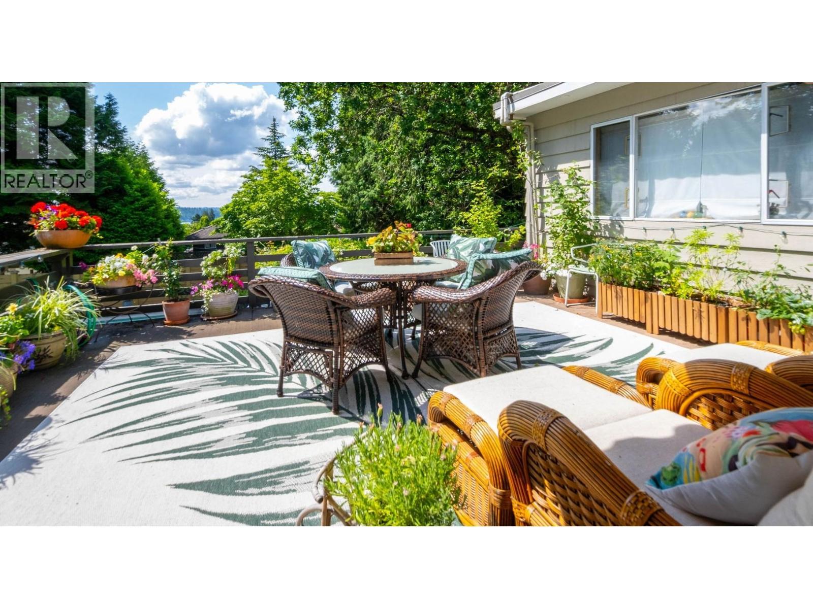 1580 Mathers Avenue, West Vancouver, British Columbia  V7V 2G7 - Photo 31 - R3110911