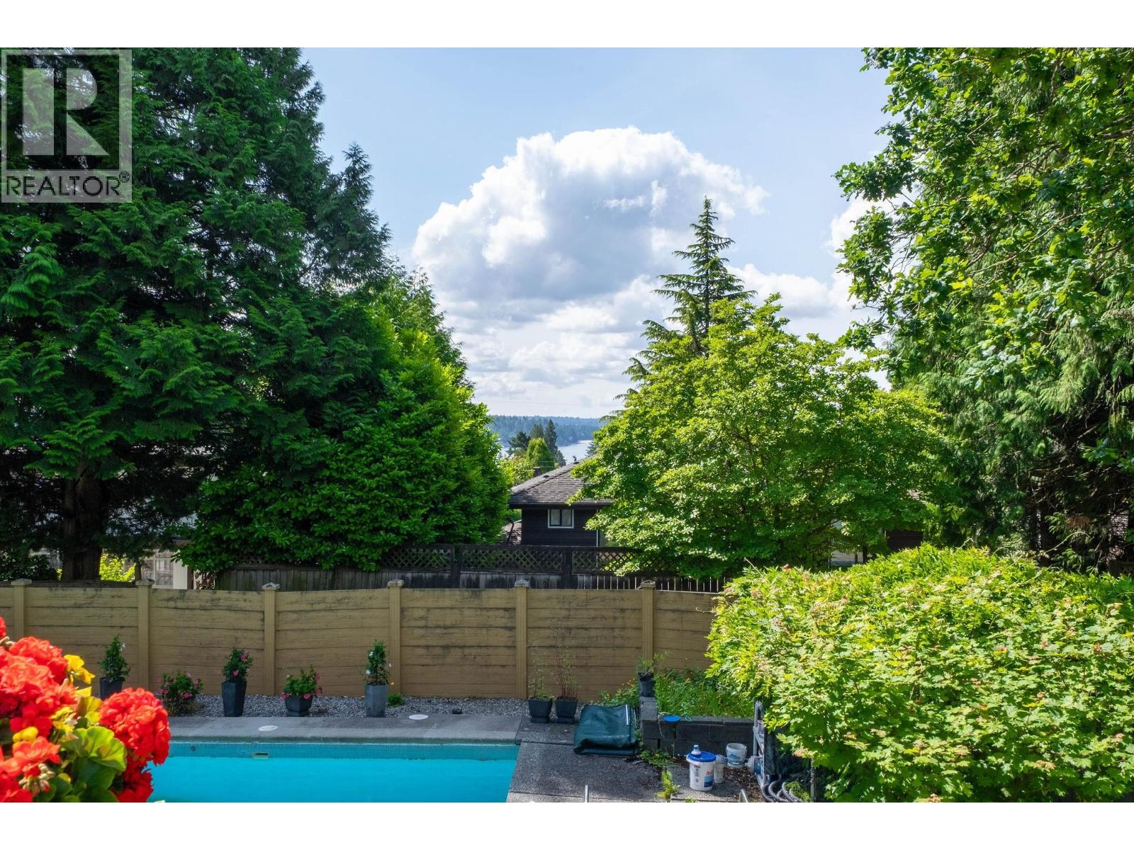 1580 Mathers Avenue, West Vancouver, British Columbia  V7V 2G7 - Photo 32 - R3110911