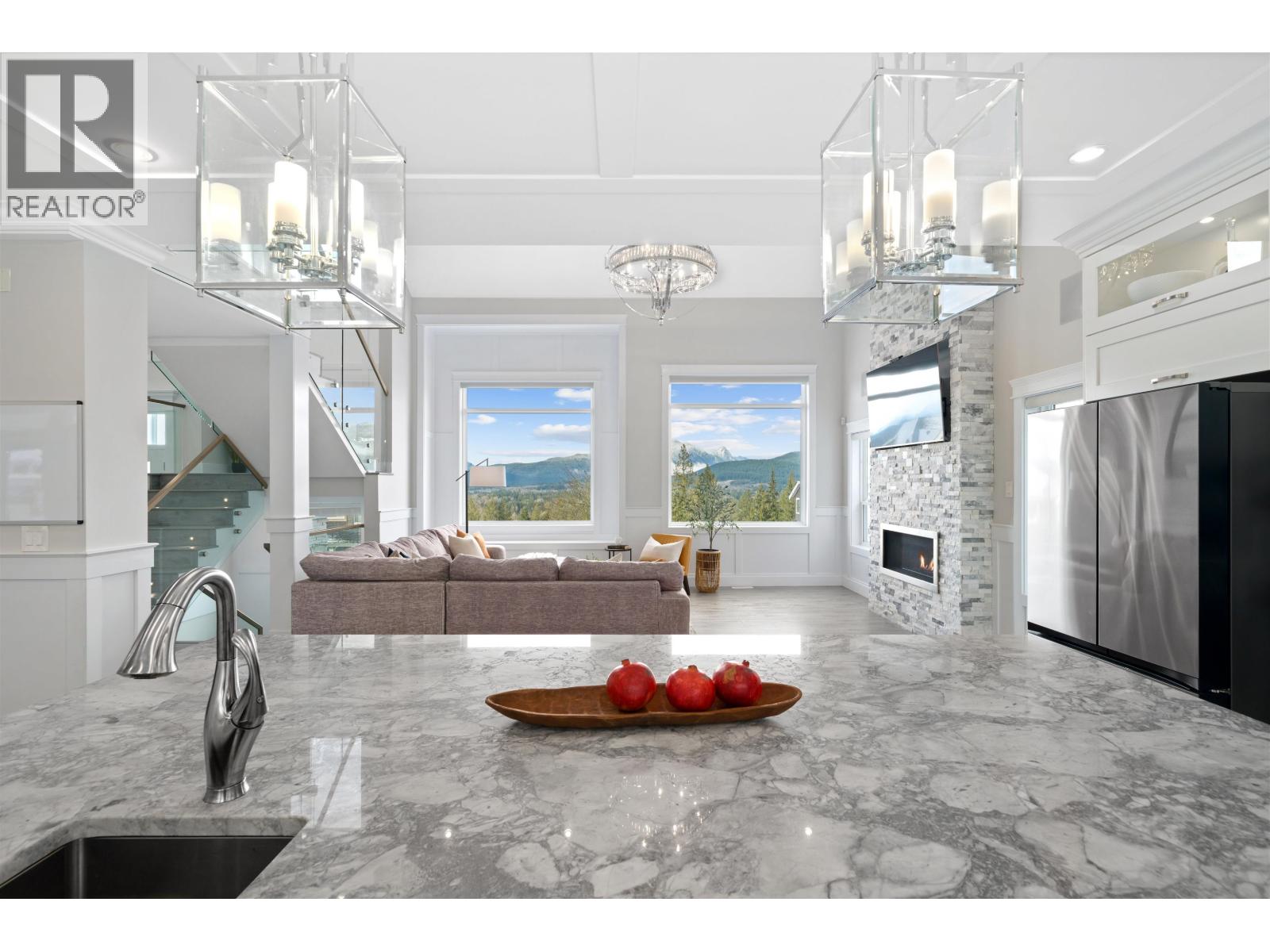 25540 Godwin Drive, Maple Ridge, British Columbia  V2W 1G9 - Photo 15 - R3110914