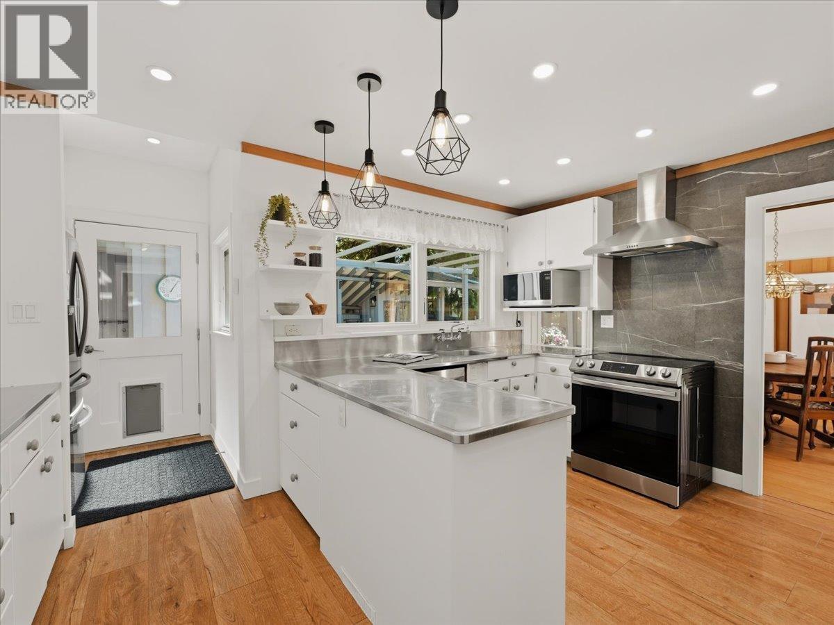 1650 Mathers Avenue, West Vancouver, British Columbia  V7V 2G7 - Photo 8 - R3110915