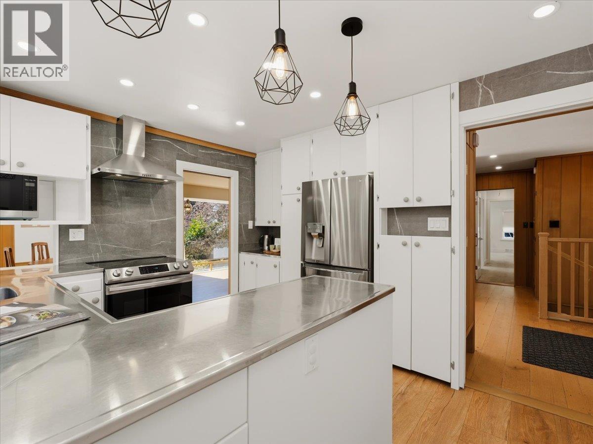 1650 Mathers Avenue, West Vancouver, British Columbia  V7V 2G7 - Photo 9 - R3110915