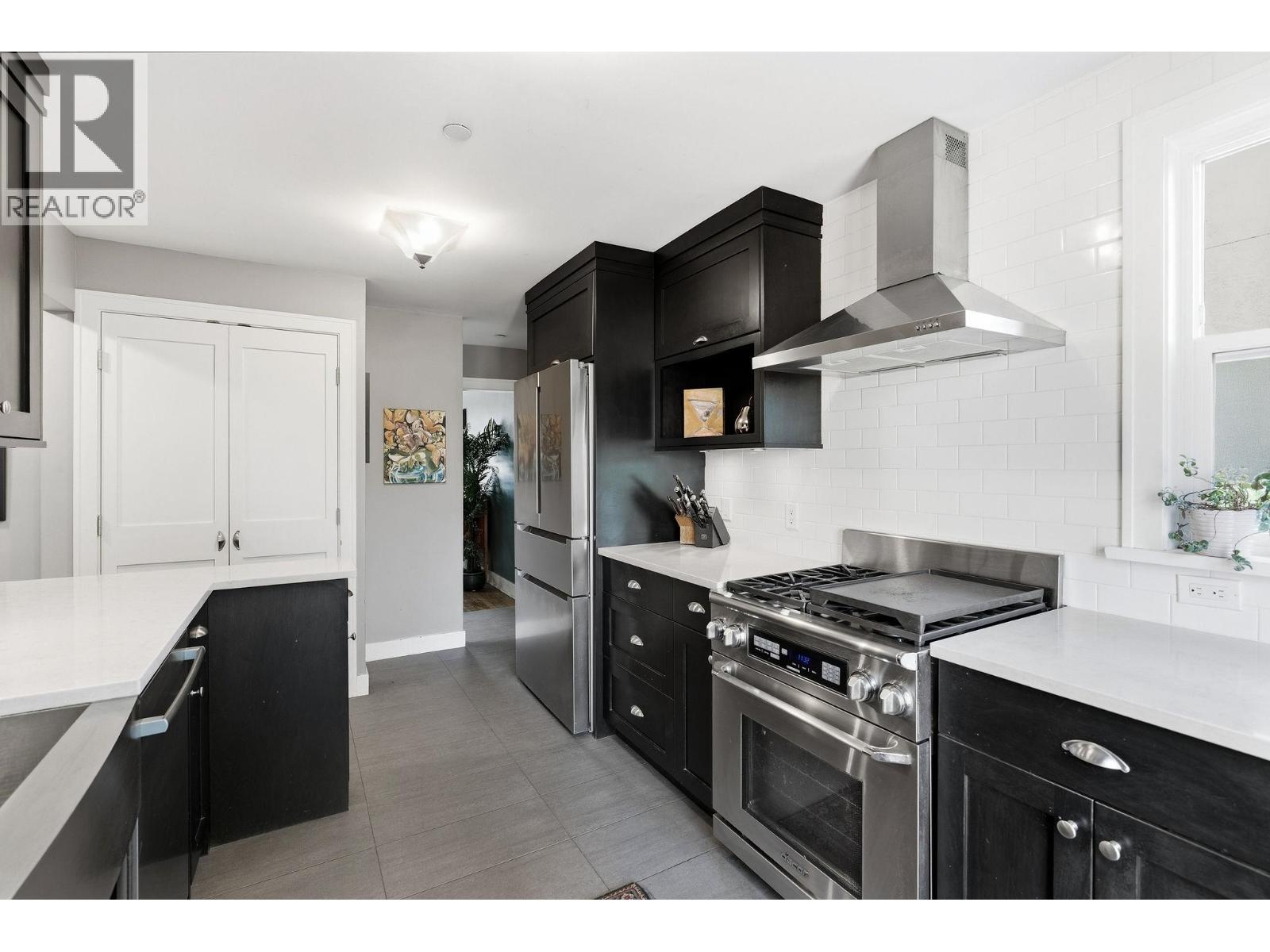 5655 Ontario Street, Vancouver, British Columbia  V5W 2L2 - Photo 10 - R3110923