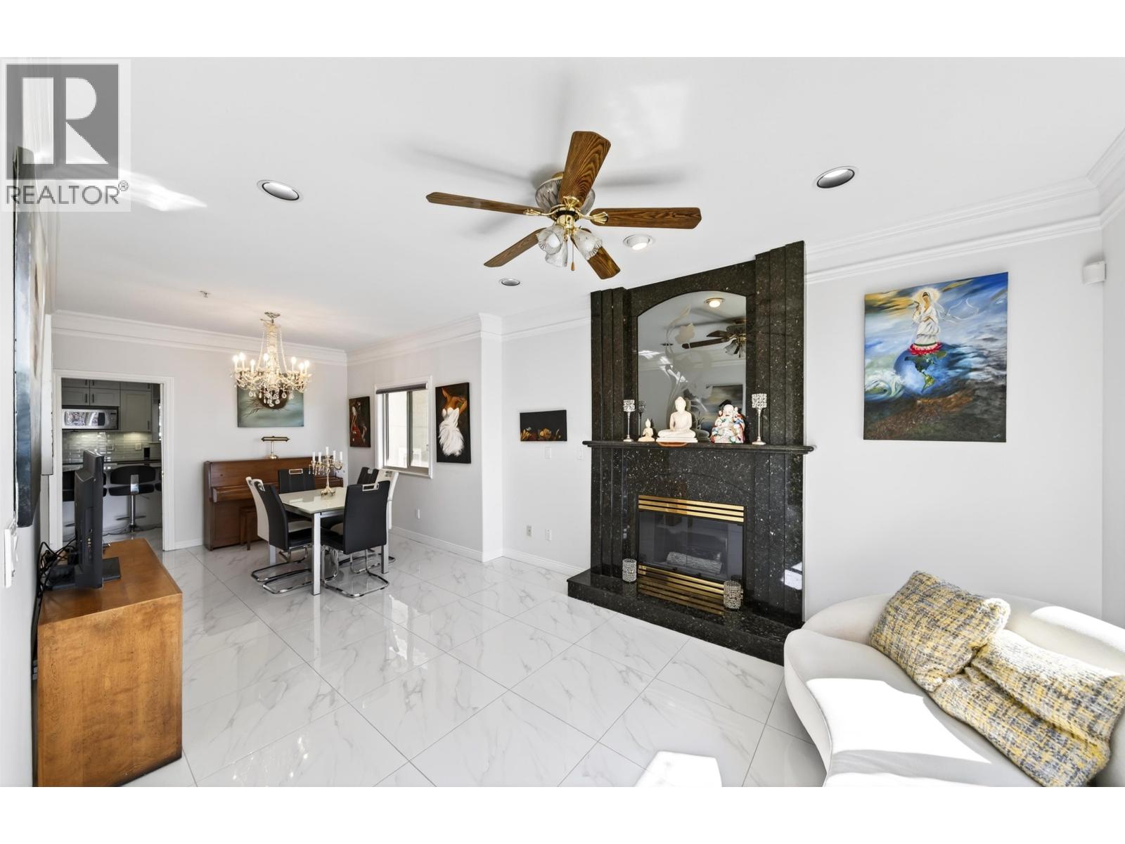 535 E 53rd Avenue, Vancouver, British Columbia  V5X 1J4 - Photo 2 - R3110925