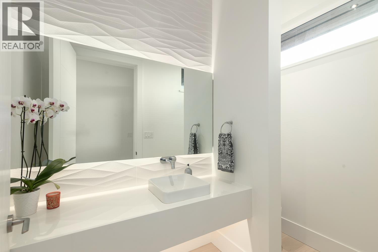 817 Younette Drive, West Vancouver, British Columbia  V7T 1T1 - Photo 28 - R3110953