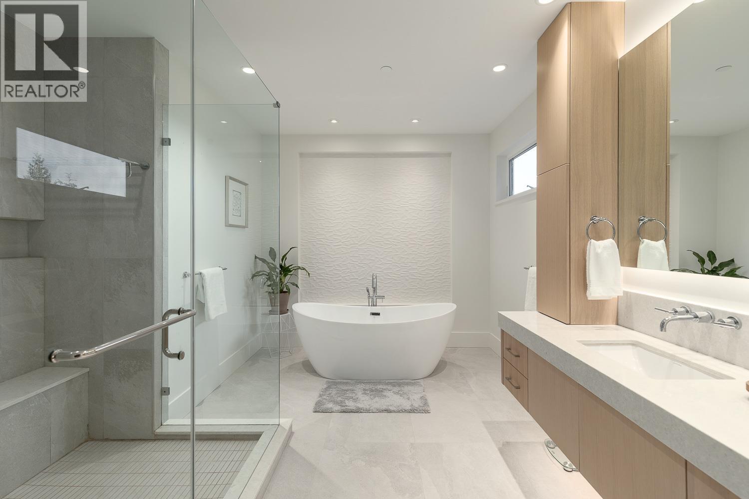 817 Younette Drive, West Vancouver, British Columbia  V7T 1T1 - Photo 33 - R3110953