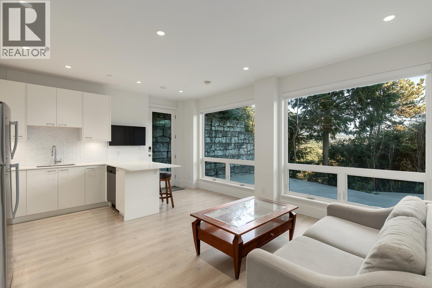 817 Younette Drive, West Vancouver, British Columbia  V7T 1T1 - Photo 38 - R3110953