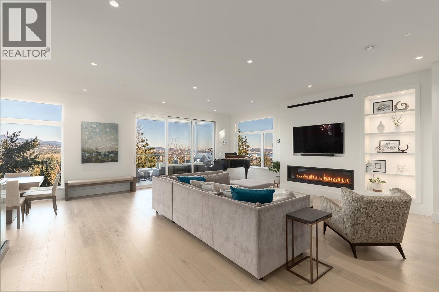 817 Younette Drive, West Vancouver, British Columbia  V7T 1T1 - Photo 9 - R3110953