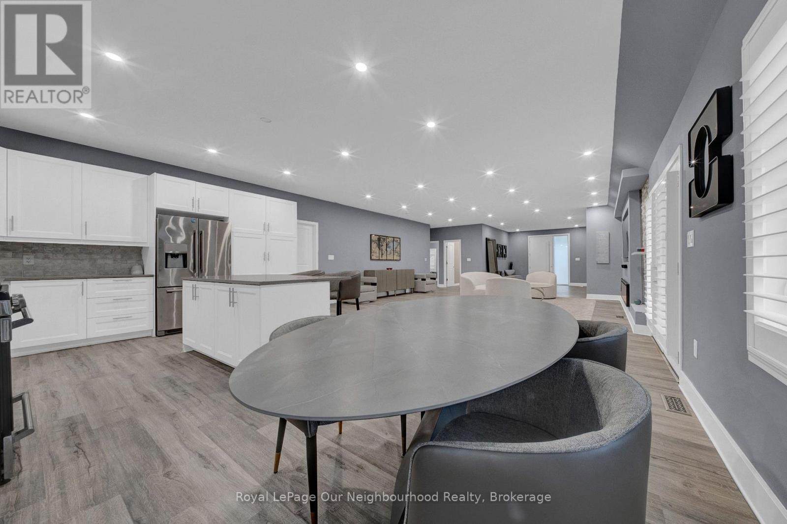 5 Melody Lane, Georgina, Ontario  L0E 1L0 - Photo 21 - N12993646