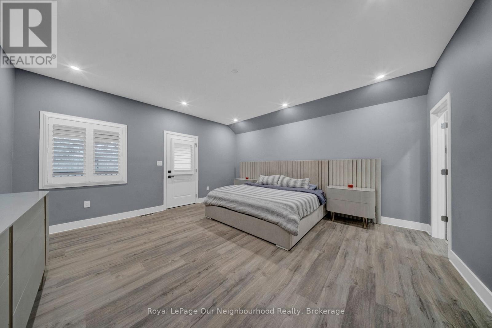 5 Melody Lane, Georgina, Ontario  L0E 1L0 - Photo 24 - N12993646