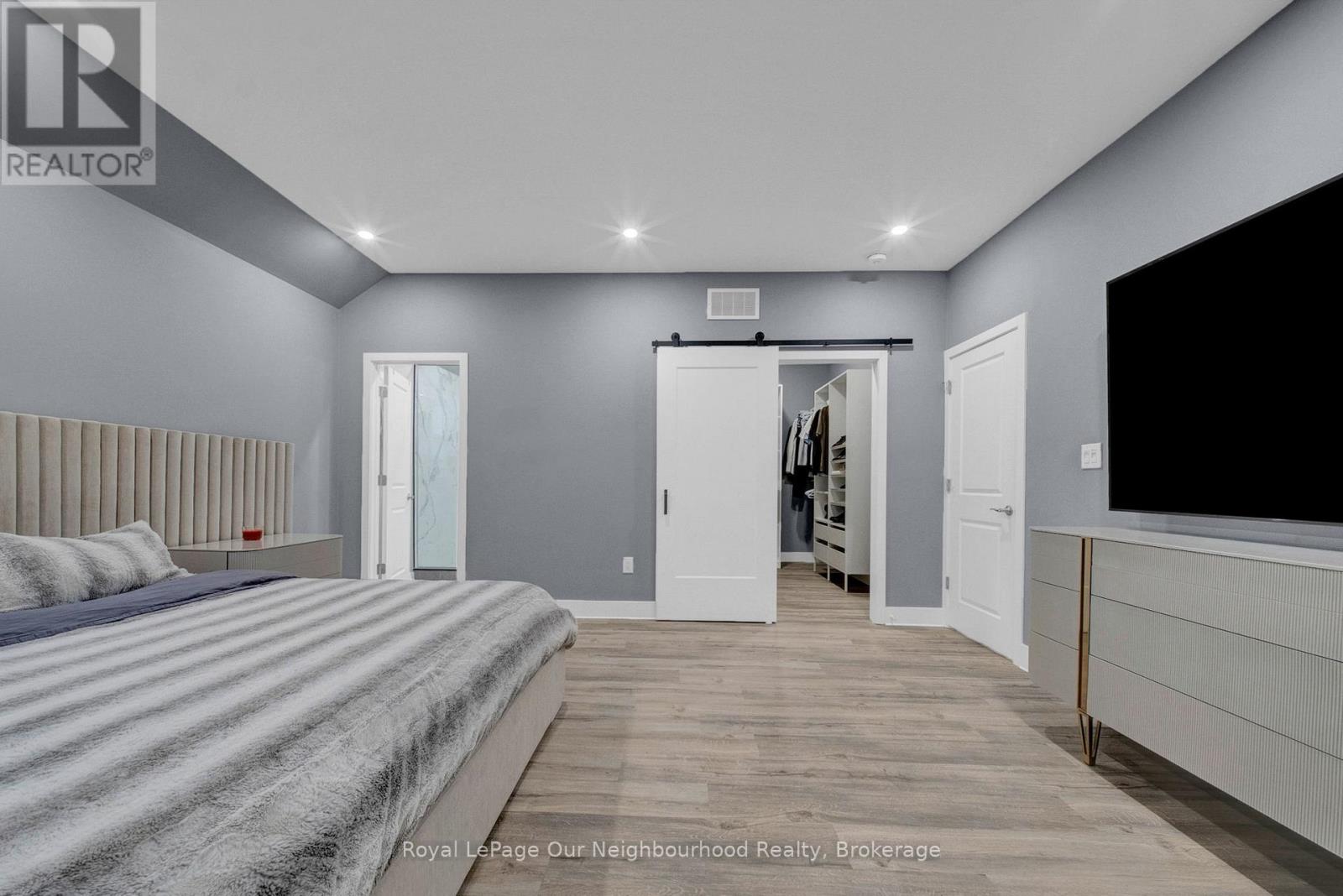 5 Melody Lane, Georgina, Ontario  L0E 1L0 - Photo 27 - N12993646