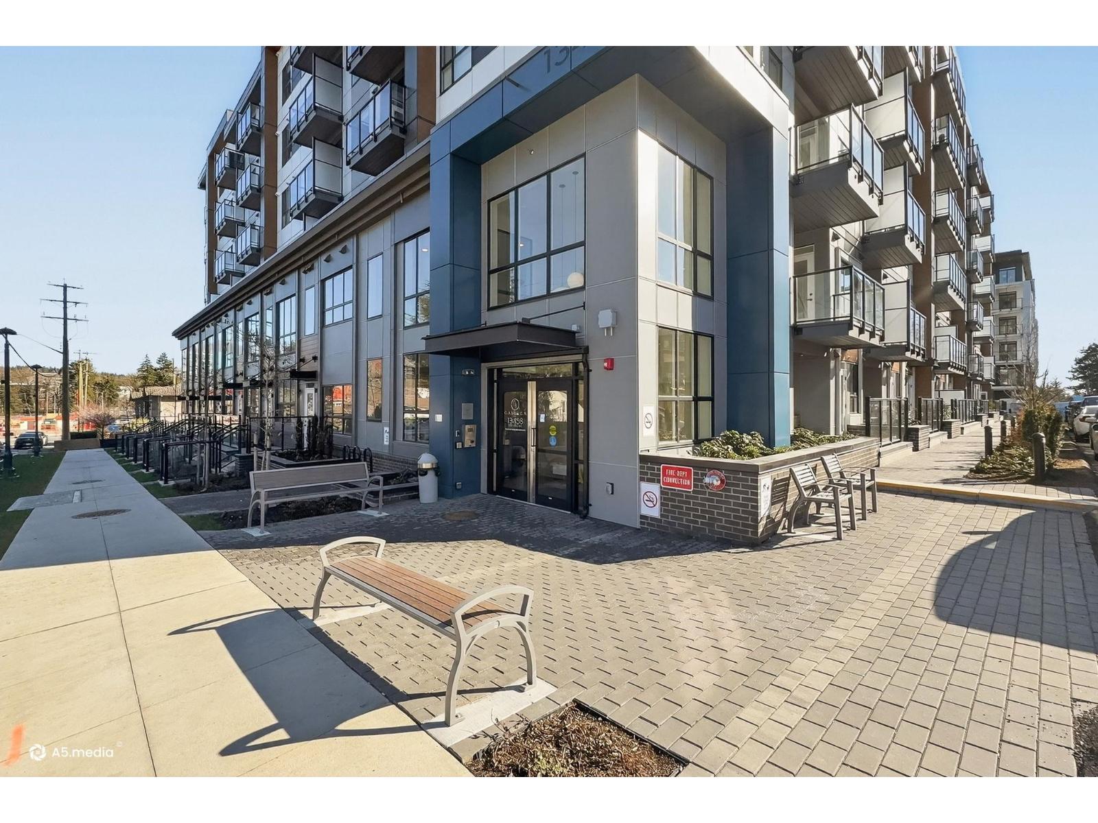 319 13458 95 Avenue, Surrey, British Columbia  V3V 0H1 - Photo 2 - R3094527