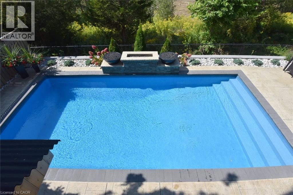 483 Valridge Drive, Ancaster, Ontario  L9G 0B2 - Photo 3 - 40819001