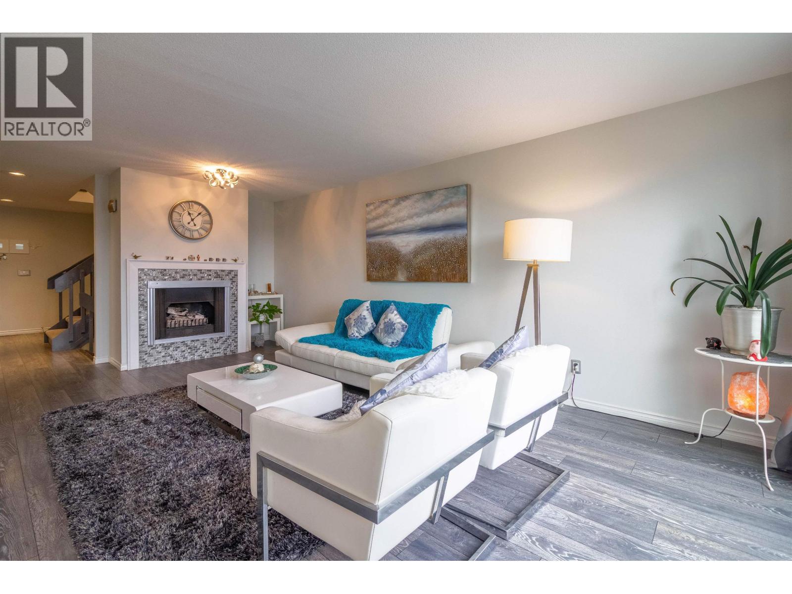 116 2721 Atlin Place, Coquitlam, British Columbia V3C 5B1 - Photo 4 - R3110855