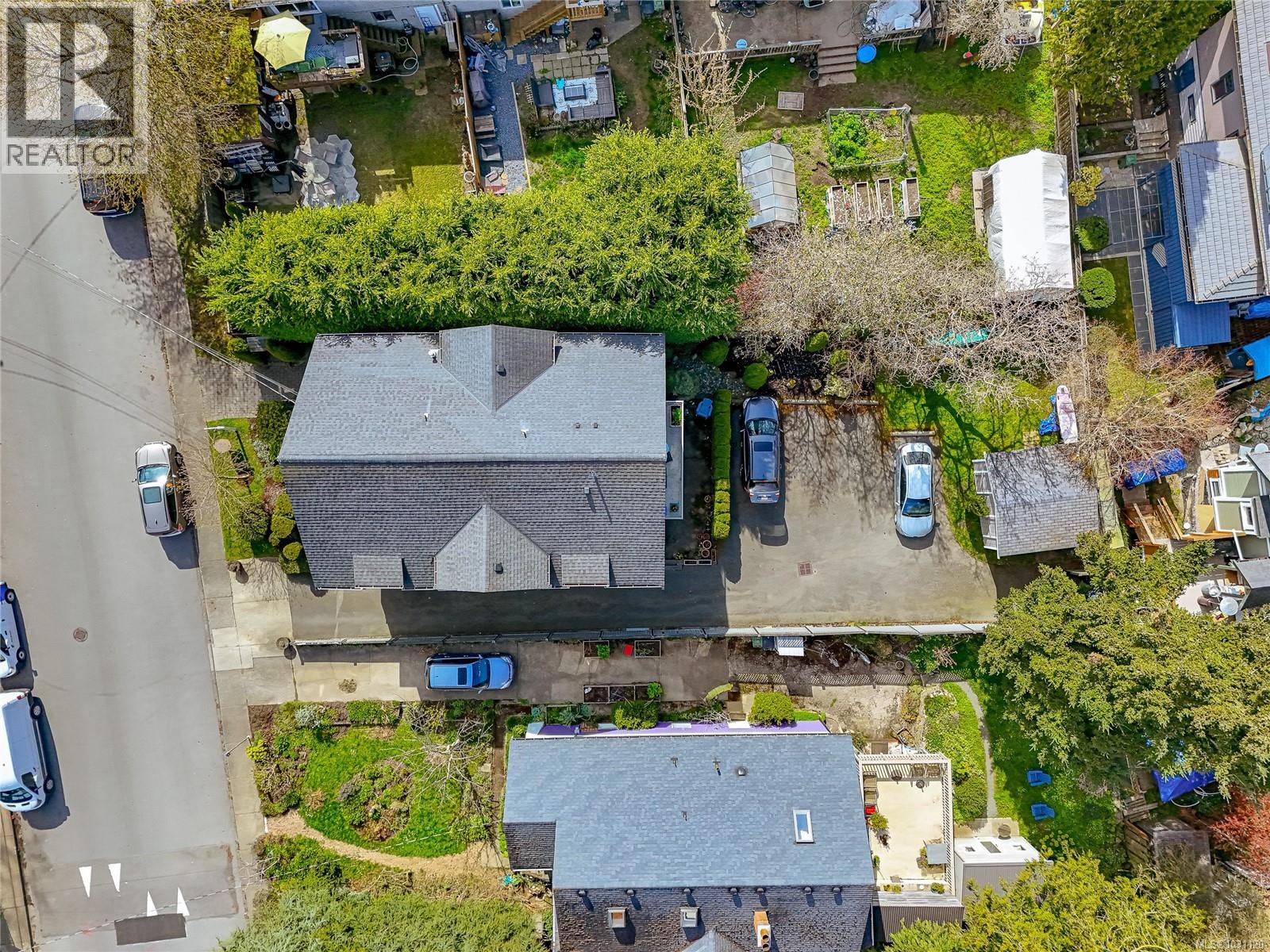 D 1216 Styles St, Victoria, British Columbia  V9A 3Z5 - Photo 36 - 1031120