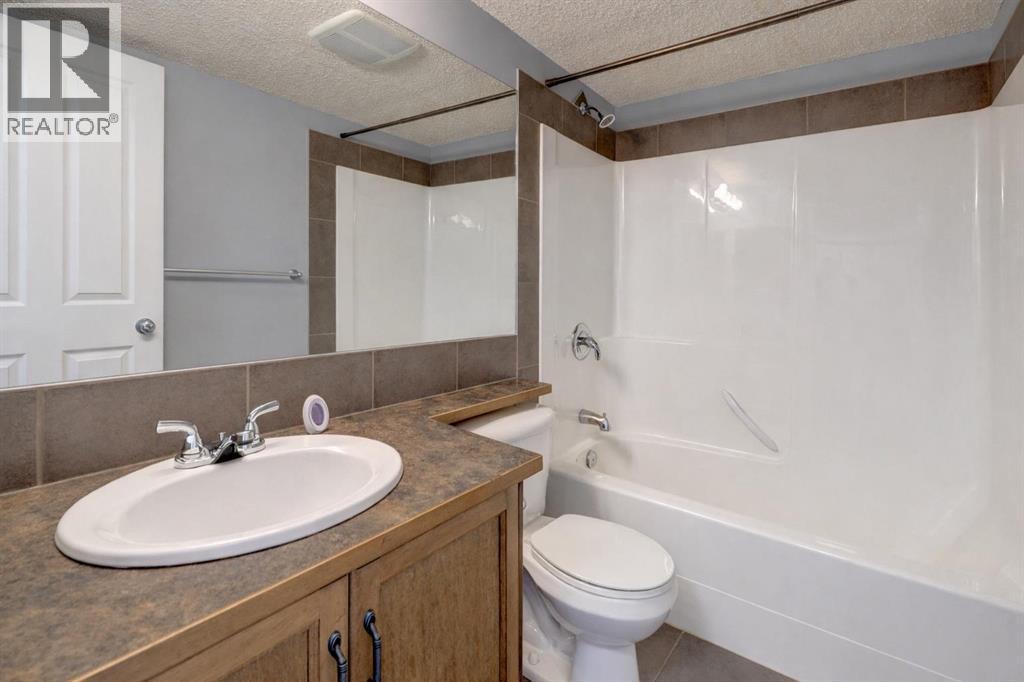 2201, 140 Sagewood Boulevard Sw, Airdrie, Alberta  T4B 0J1 - Photo 21 - A2298558