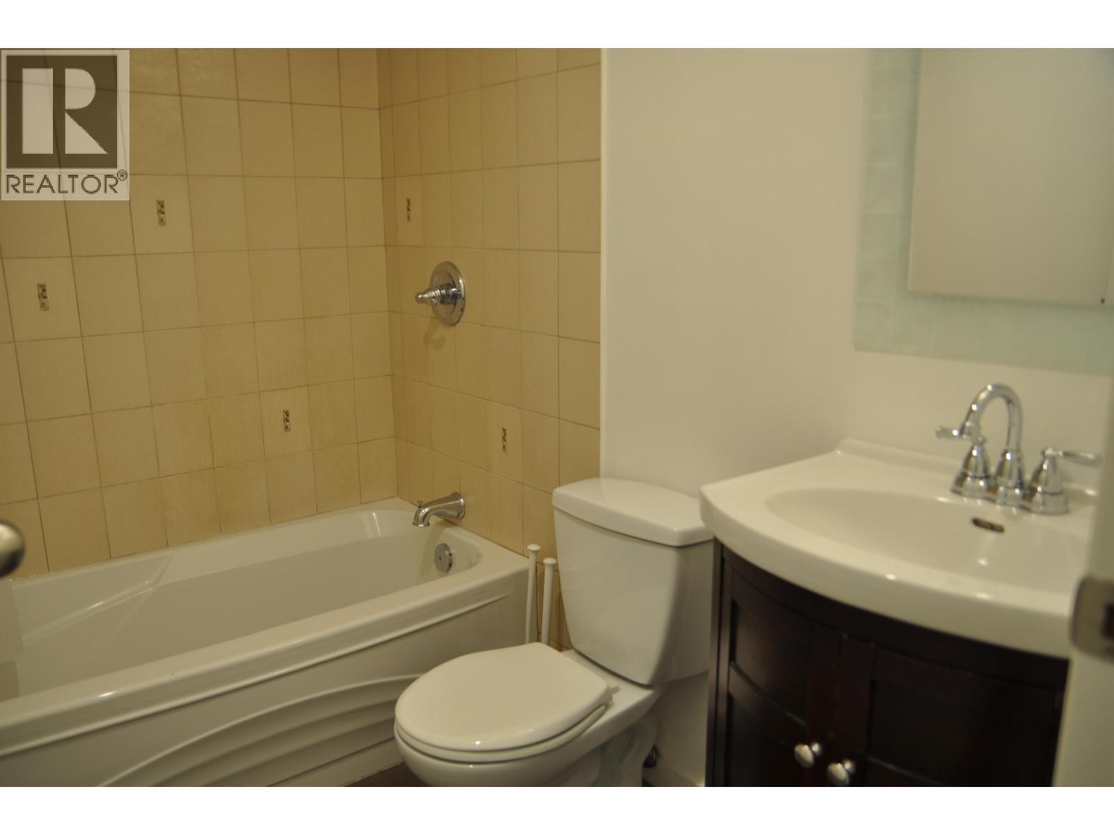 104 2255 Eton Street, Vancouver, British Columbia  V5L 1C9 - Photo 12 - R3110058