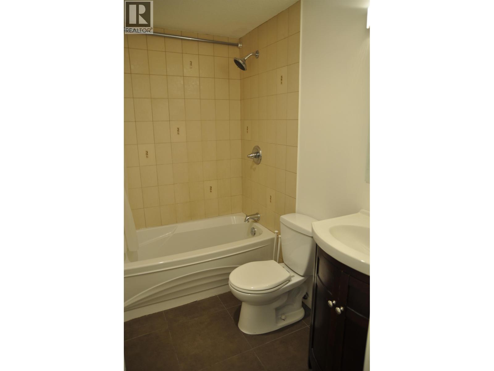 104 2255 Eton Street, Vancouver, British Columbia  V5L 1C9 - Photo 11 - R3110058