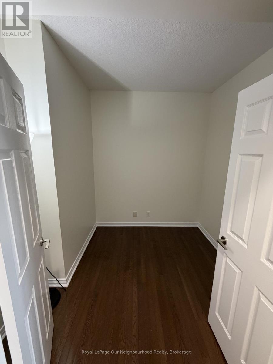 806 - 736 Spadina Avenue, Toronto, Ontario  M5S 2J6 - Photo 9 - C12993638