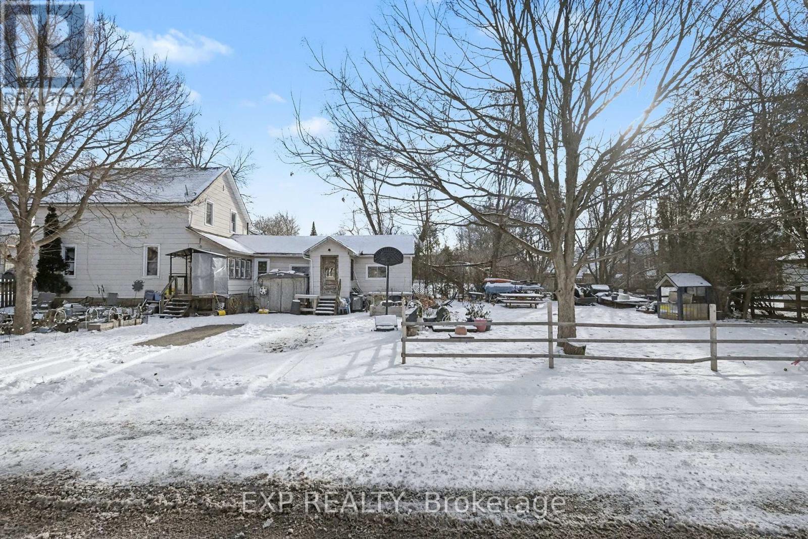 139 Charles Street, Carleton Place, Ontario K7C 2Y4 - Photo 4 - X12993618