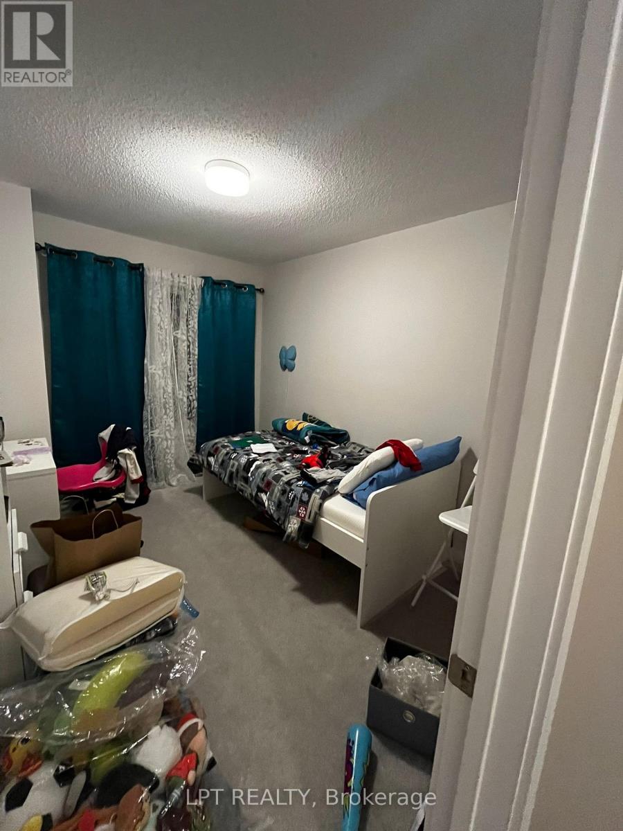 212 Speckled Alder Row, Ottawa, Ontario K2J 7G8 - Photo 10 - X12993648