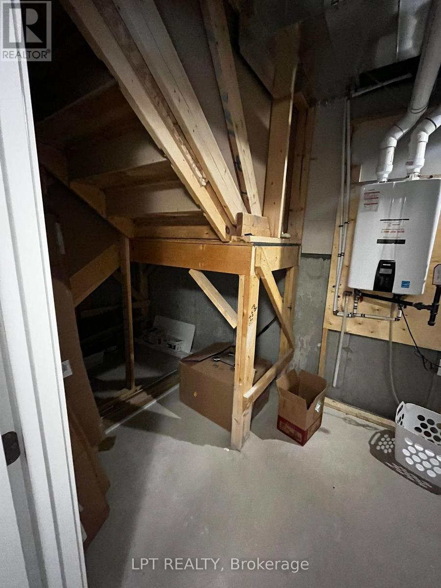 212 Speckled Alder Row, Ottawa, Ontario K2J 7G8 - Photo 11 - X12993648