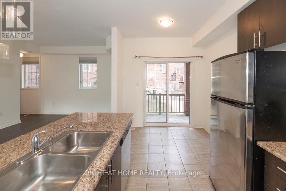 61 - 401 Beechgrove Drive, Toronto, Ontario M1E 2R1 - Photo 9 - E12993608