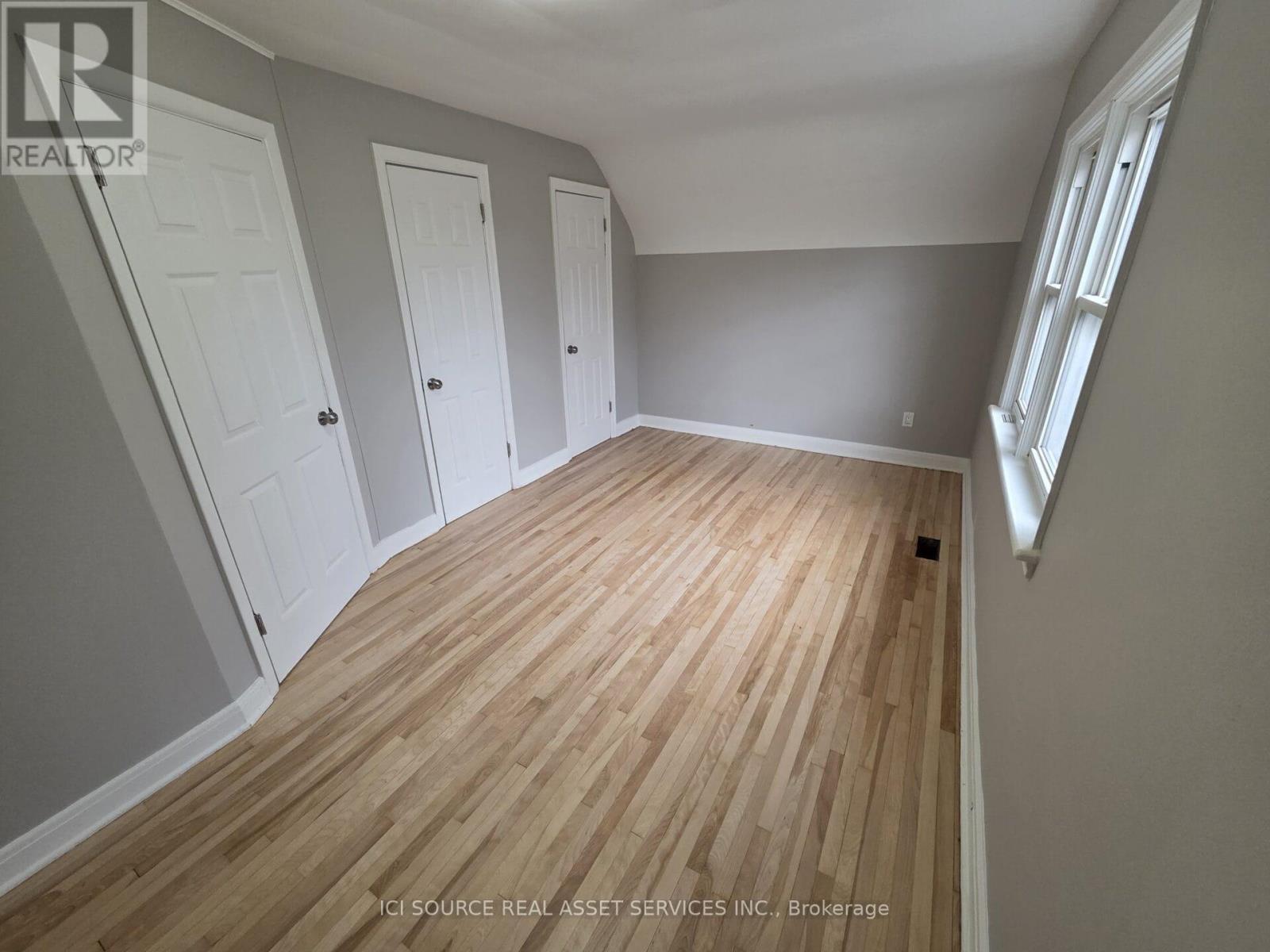 30 Sunnycrest Drive, Ottawa, Ontario  K2E 5Y2 - Photo 16 - X12955126