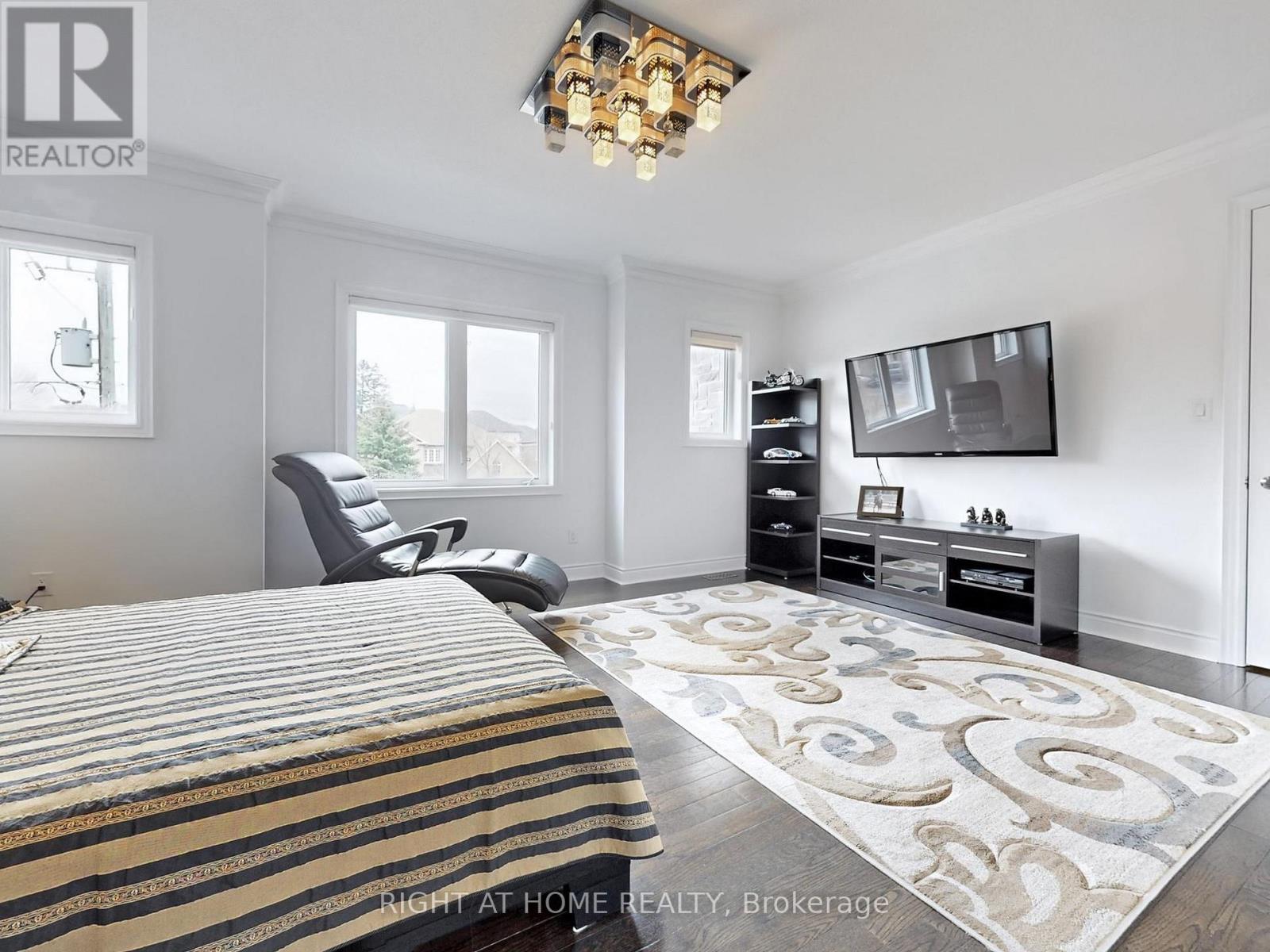 80 Puccini Drive, Richmond Hill, Ontario  L4E 2Z1 - Photo 28 - N12993602