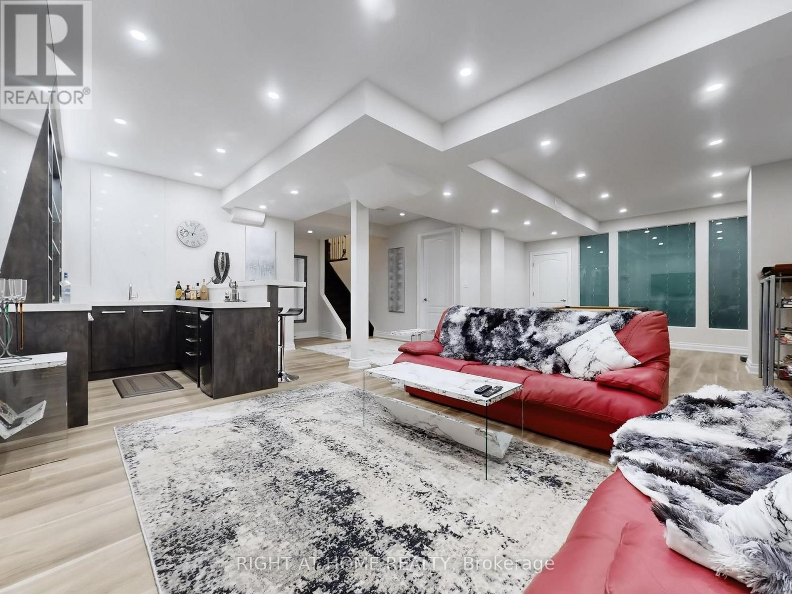 80 Puccini Drive, Richmond Hill, Ontario  L4E 2Z1 - Photo 36 - N12993602