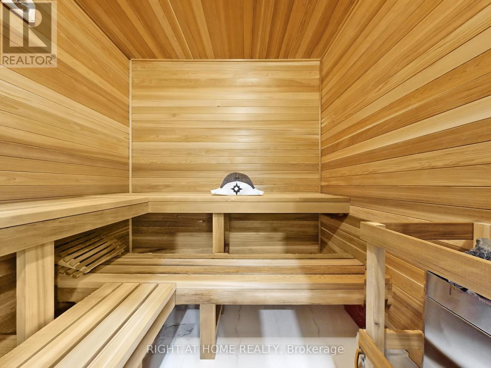 80 Puccini Drive, Richmond Hill, Ontario  L4E 2Z1 - Photo 41 - N12993602