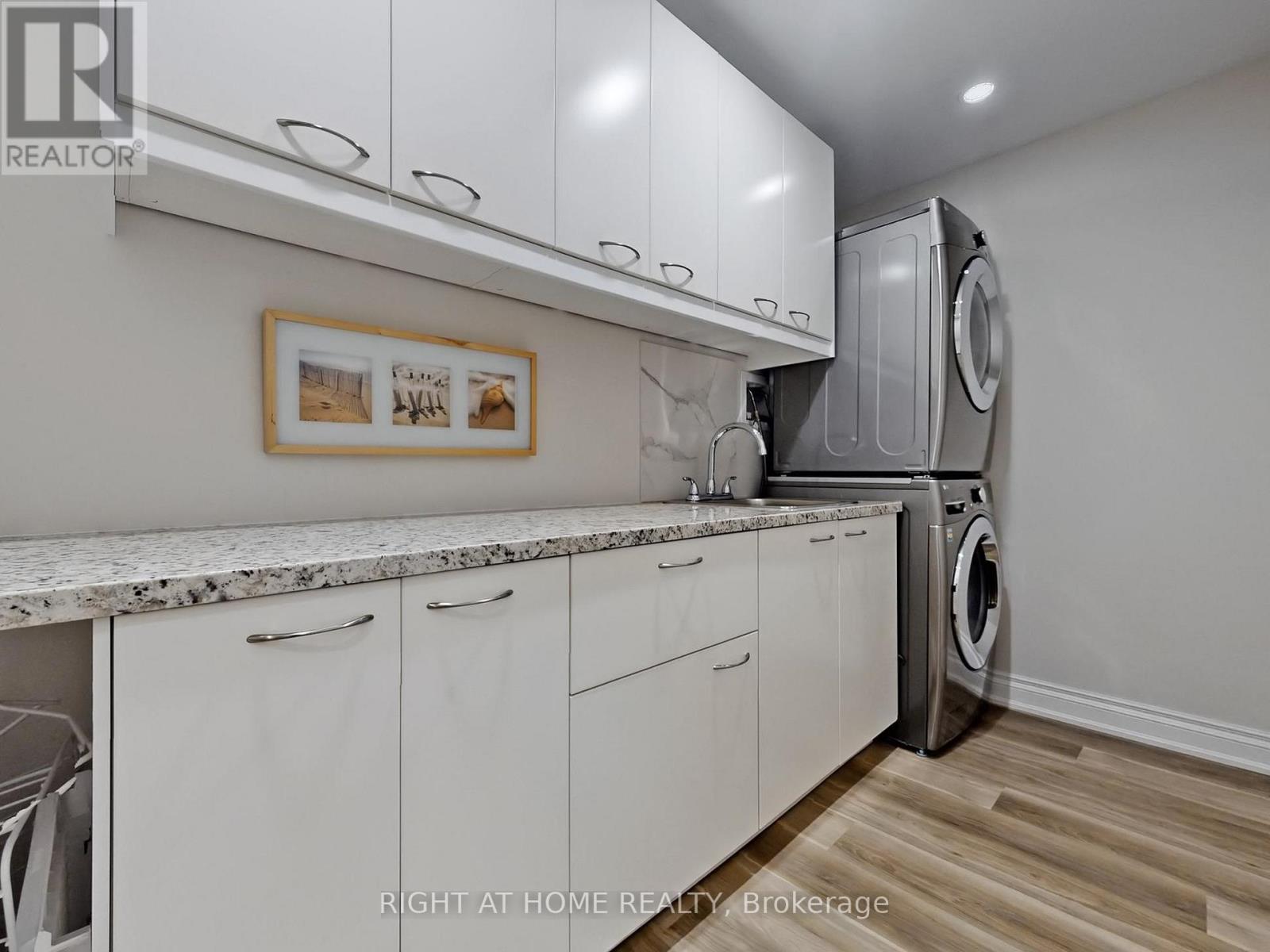 80 Puccini Drive, Richmond Hill, Ontario  L4E 2Z1 - Photo 45 - N12993602