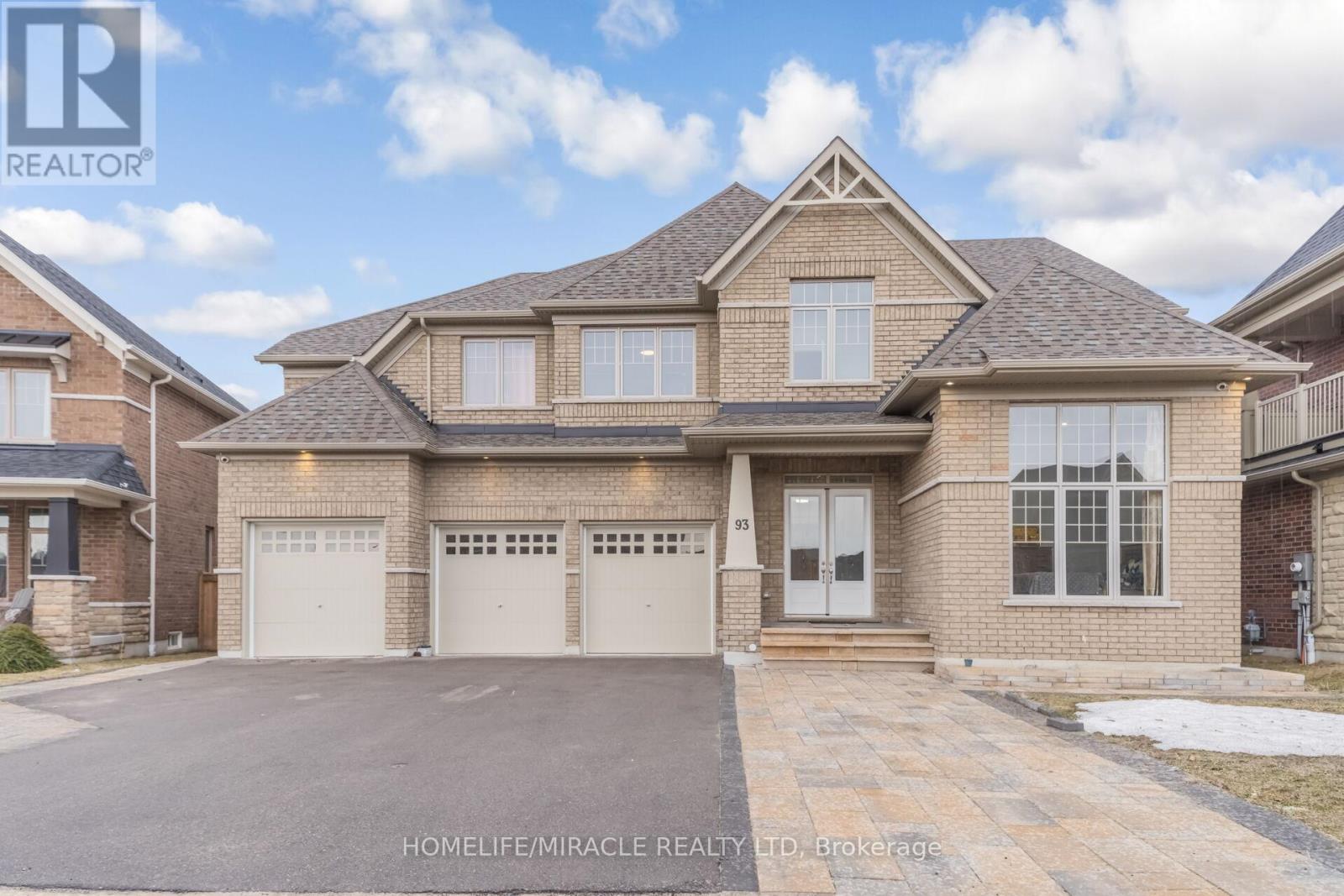 93 Trail Boulevard, Springwater, Ontario  L9X 0S5 - Photo 3 - S12993610