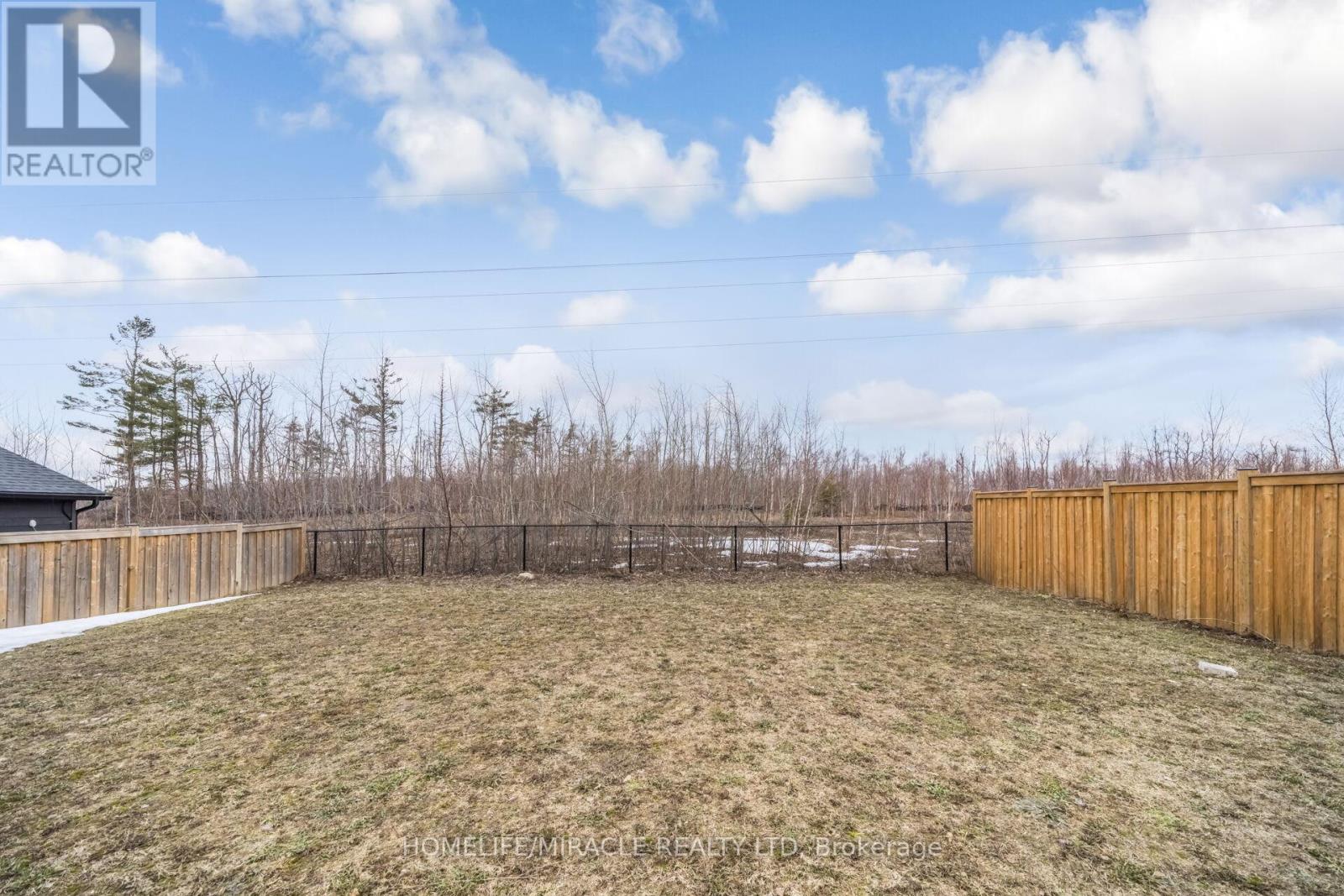 93 Trail Boulevard, Springwater, Ontario  L9X 0S5 - Photo 49 - S12993610