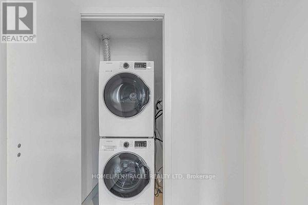 3511 - 1926 Lakeshore Boulevard, Toronto, Ontario  M6S 1A1 - Photo 23 - W12993604