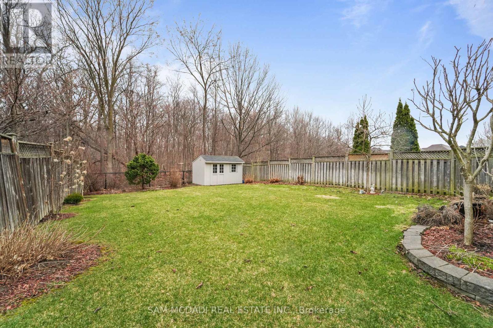 3352 Erin Centre Boulevard, Mississauga, Ontario  L5M 8C3 - Photo 35 - W12993620