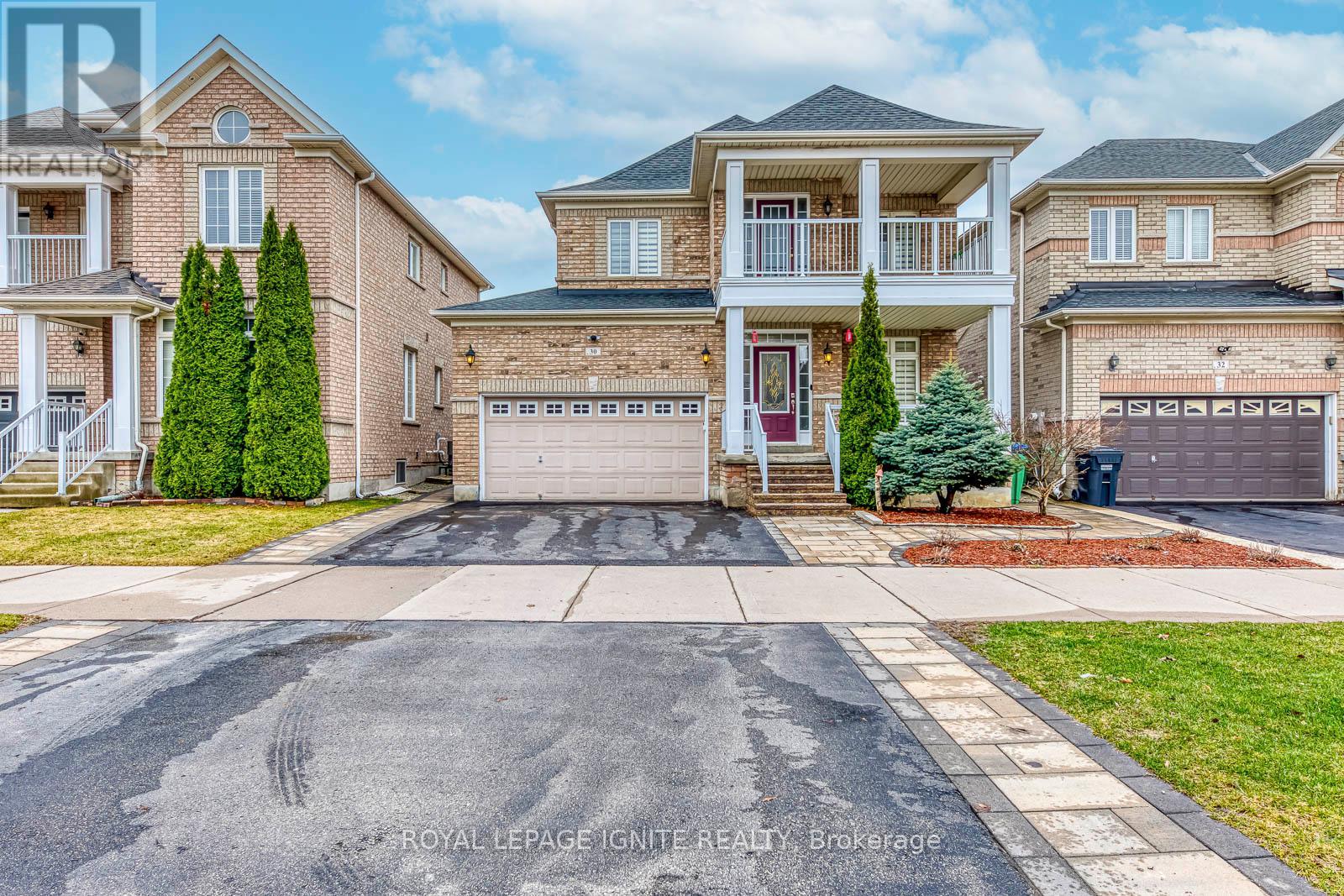 30 STREAMLINE DRIVE NW, Brampton, Ontario