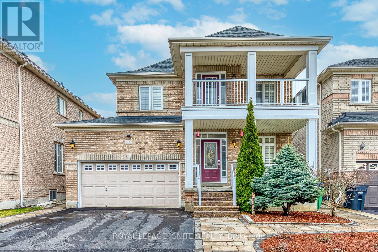 30 Streamline Drive Nw, Brampton, Ontario  L6V 4T2 - Photo 2 - W12993628