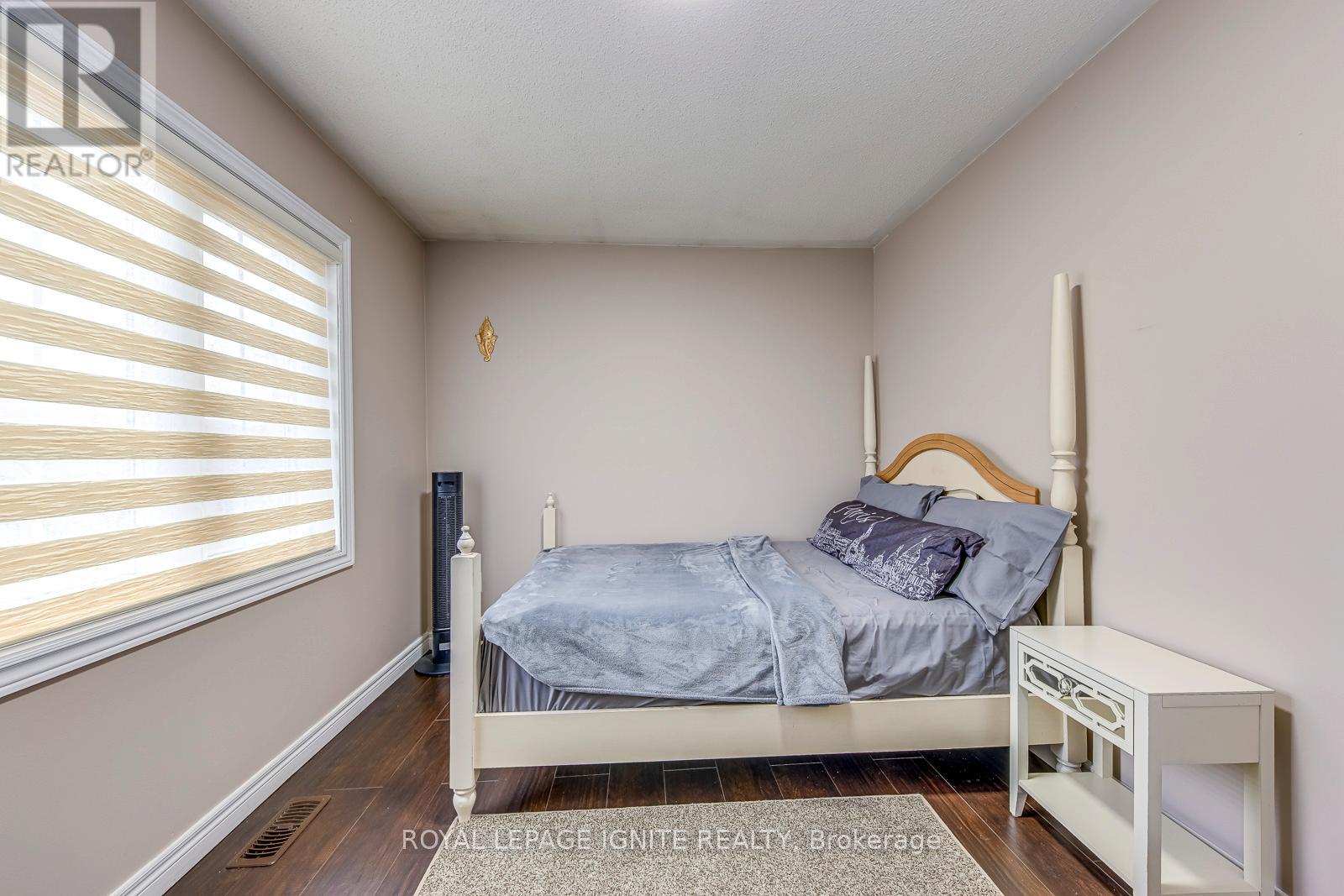 30 Streamline Drive Nw, Brampton, Ontario  L6V 4T2 - Photo 32 - W12993628