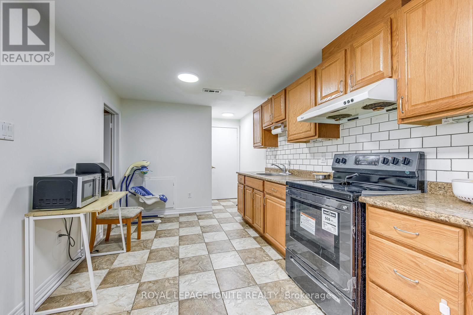 30 Streamline Drive Nw, Brampton, Ontario  L6V 4T2 - Photo 41 - W12993628