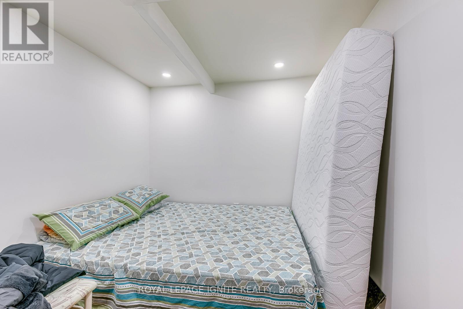 30 Streamline Drive Nw, Brampton, Ontario  L6V 4T2 - Photo 44 - W12993628