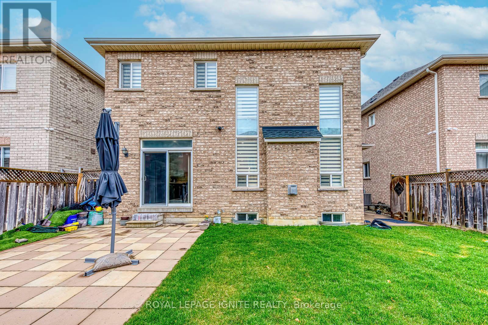 30 Streamline Drive Nw, Brampton, Ontario  L6V 4T2 - Photo 48 - W12993628