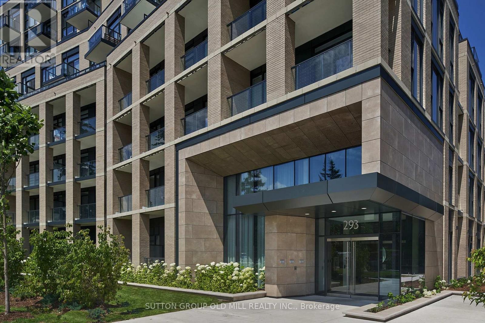 702 - 293 The Kingsway N, Toronto, Ontario  M9A 0E8 - Photo 2 - W12993644