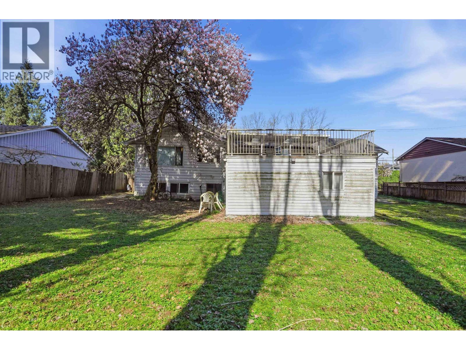 5407 Canada Way, Burnaby, British Columbia  V5E 3N5 - Photo 4 - R3110691