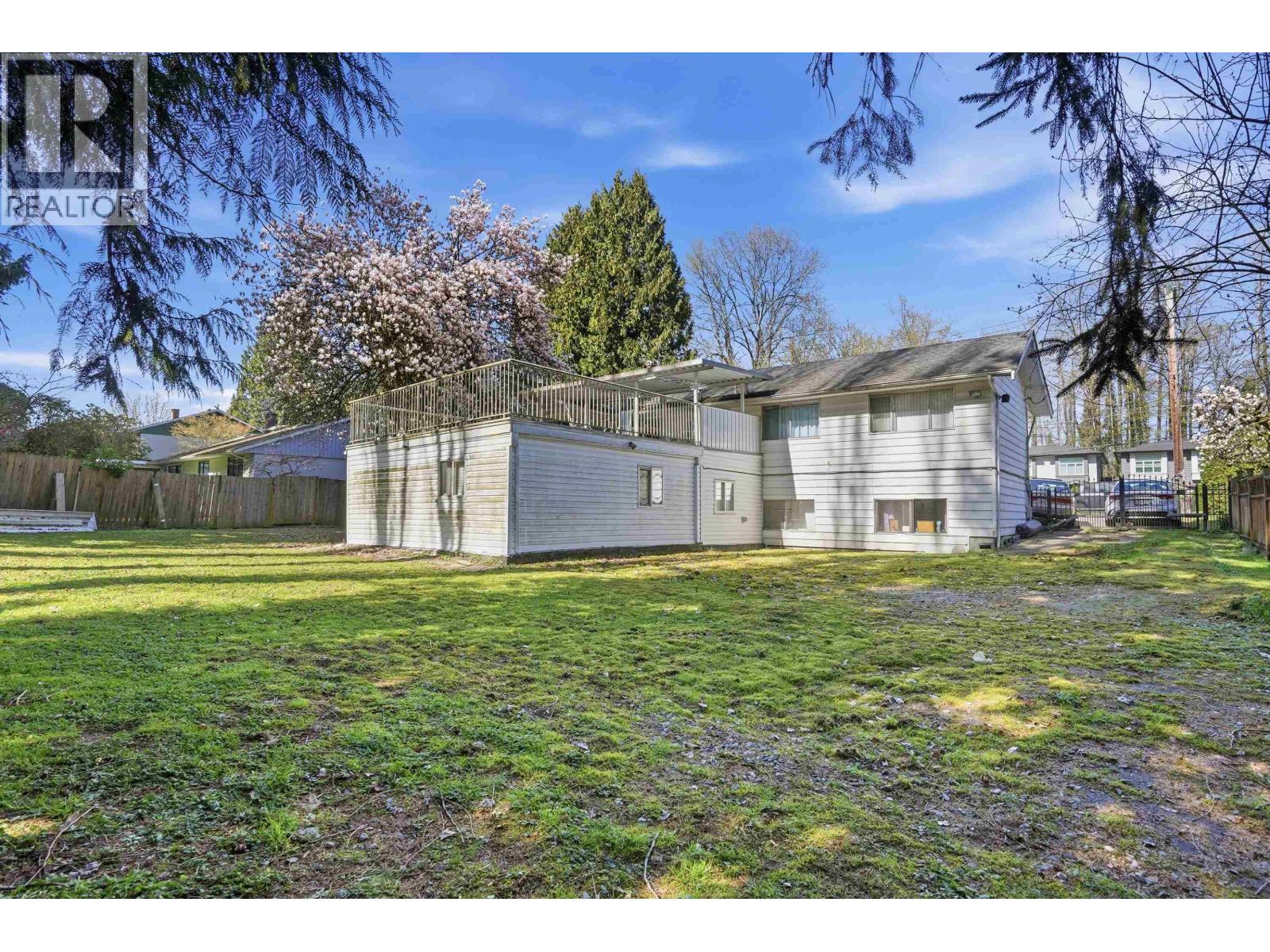 5407 Canada Way, Burnaby, British Columbia  V5E 3N5 - Photo 3 - R3110691